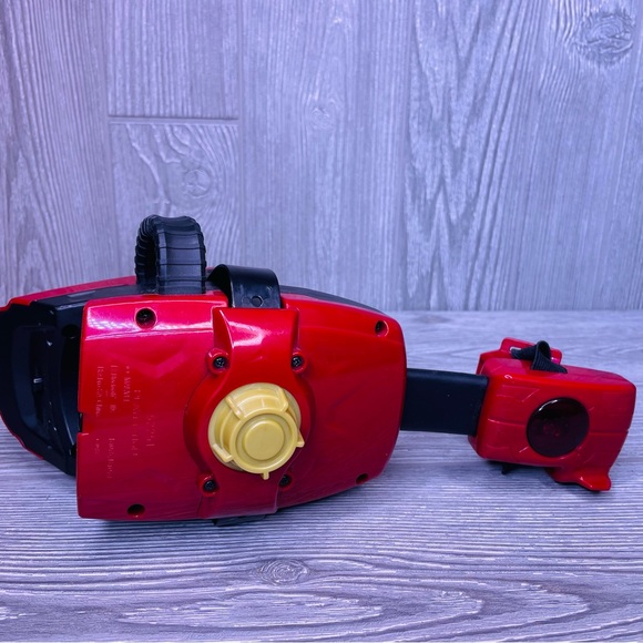 Disney Playmation Marvel Avengers Iron Man Repulsor Bluetooth Arm Cannon toy - Picture 4 of 5